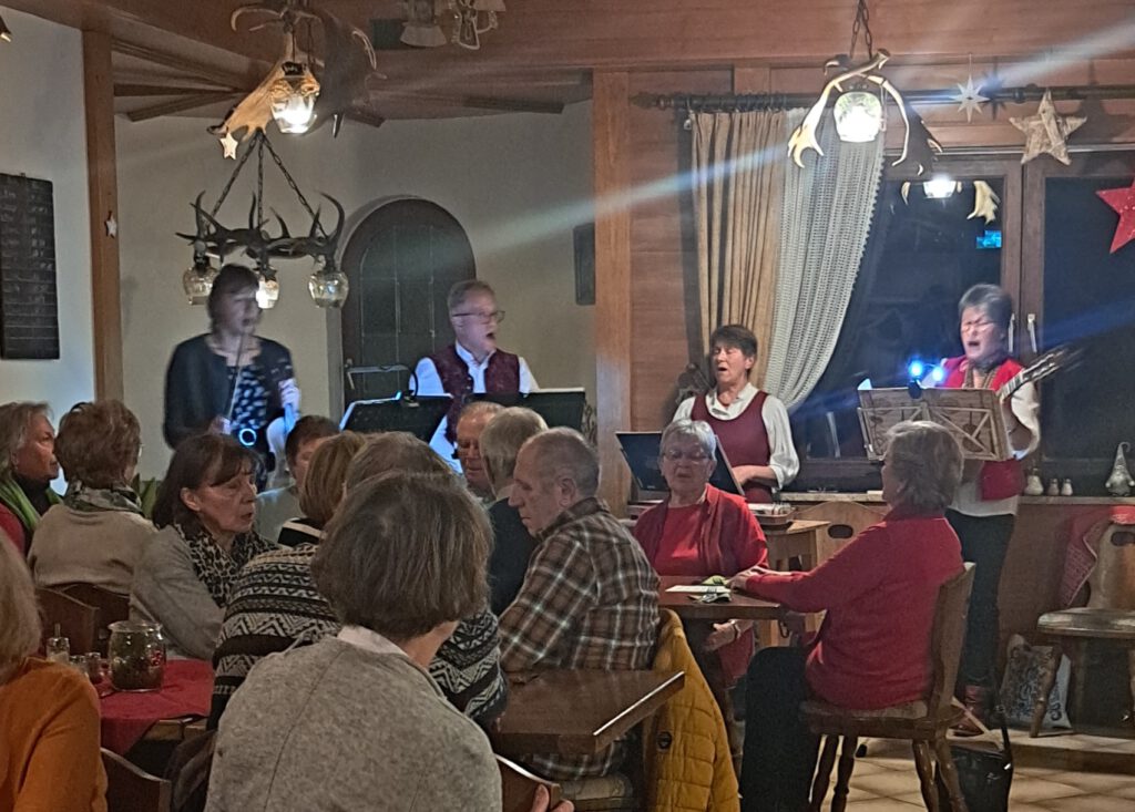 Einige Mitglieder des Bayer. Waldverein